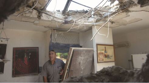בית בקרית שמונה שנפגע במלחמת לבנון השנייה מירי חיזבאללה. "מה שהחמאס ירה ב 11- ימים החיזבאללה יירה ביום אחד"