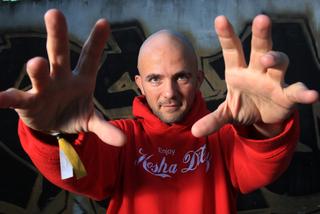 קושה דילז. "אני שר על יהדות וציונות בכל מקום. נראה מי יעיז לגעת בי" | צילום: ריאן